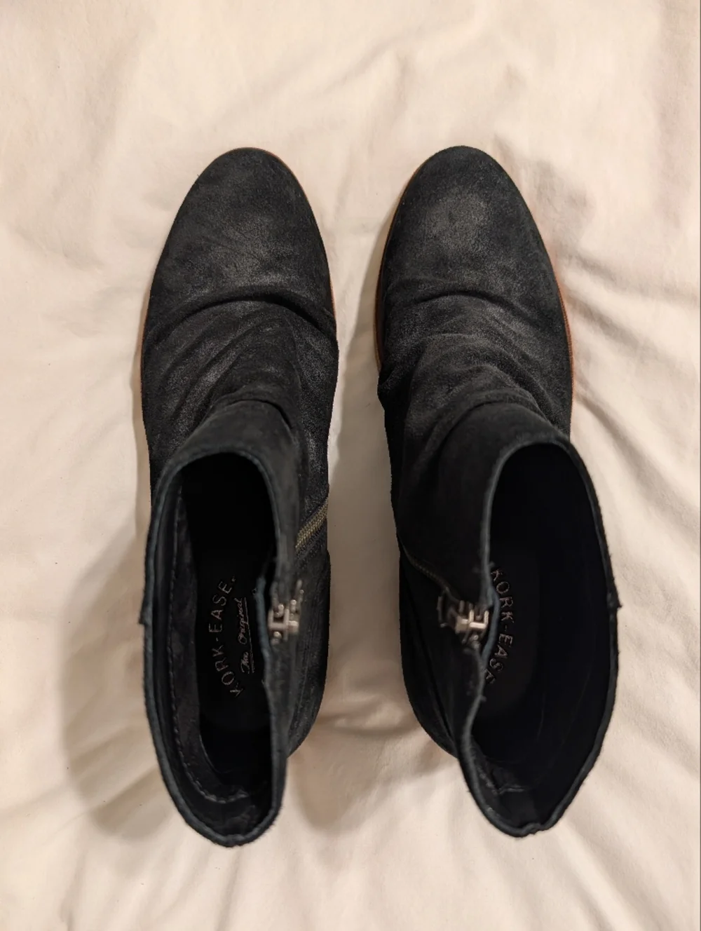Kork Ease Giba Ruched Black Leather Ankle Booties Size 10